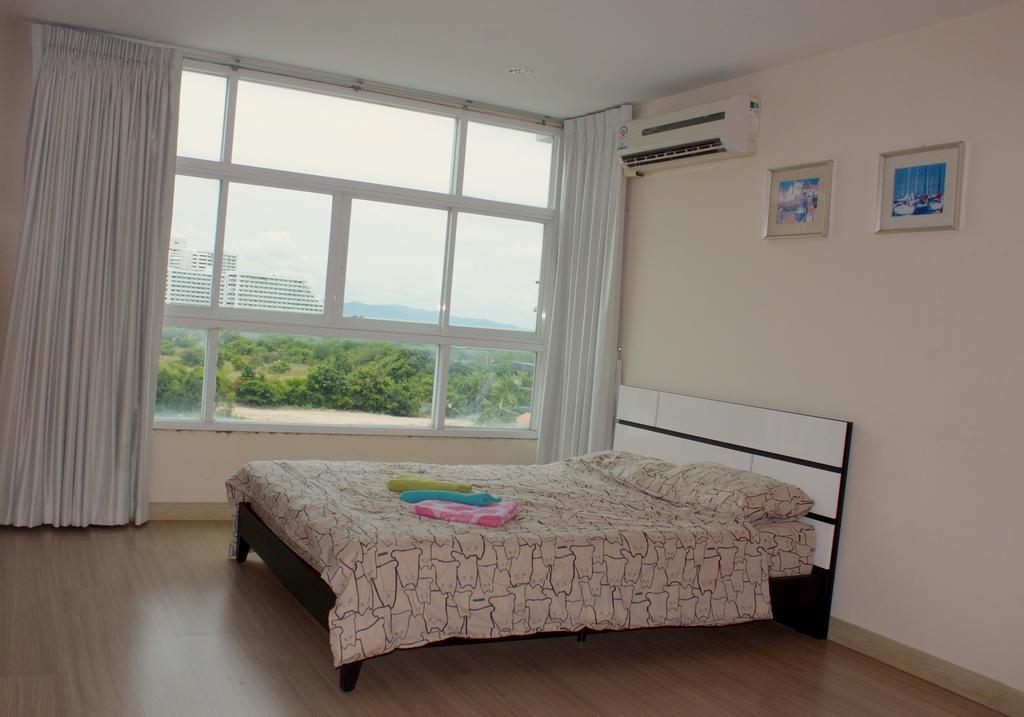 The Ocean Pearl Apartment Pattaya Room photo