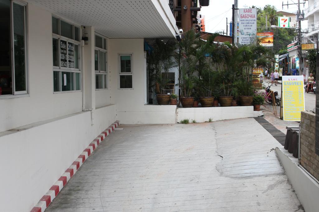 The Ocean Pearl Apartment Pattaya Room photo