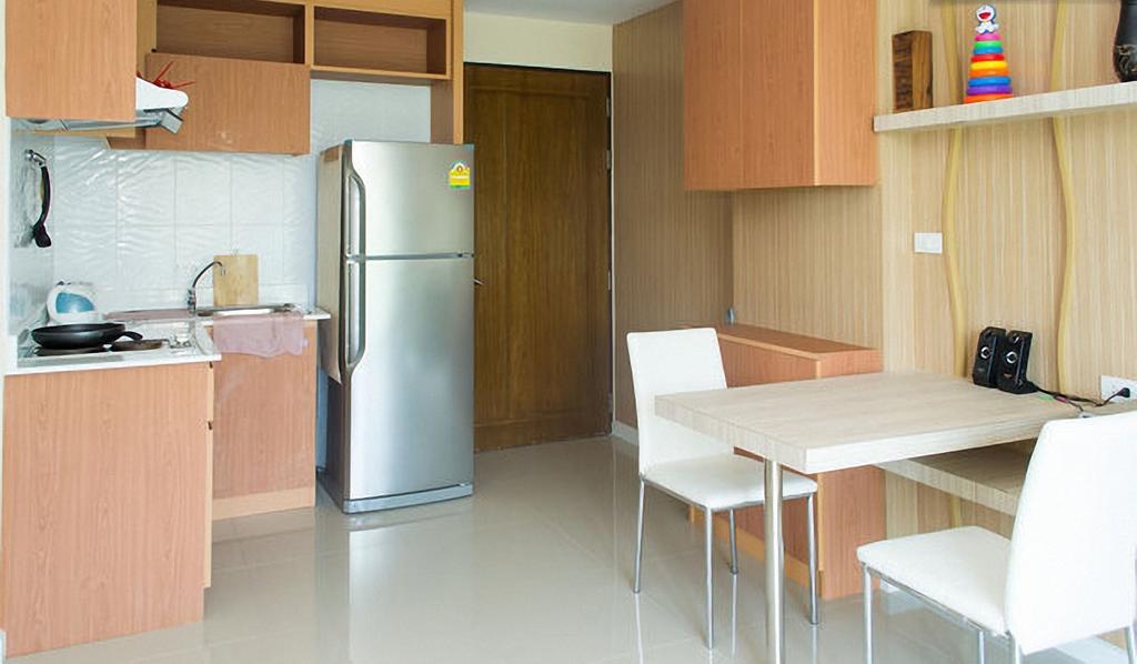 The Ocean Pearl Apartment Pattaya Room photo
