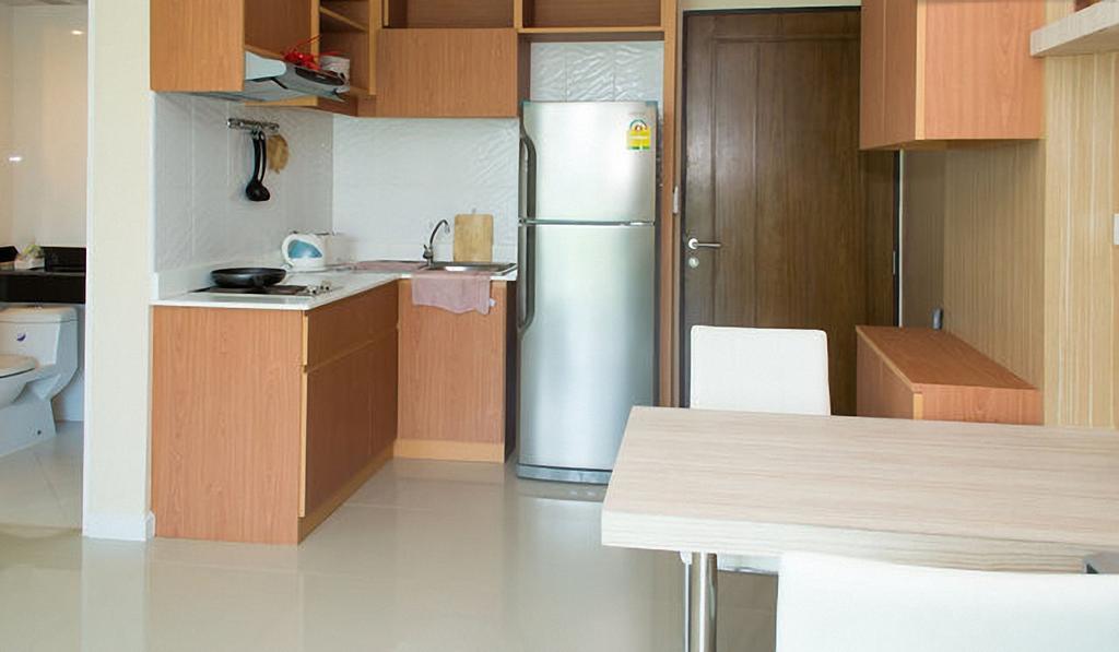 The Ocean Pearl Apartment Pattaya Room photo
