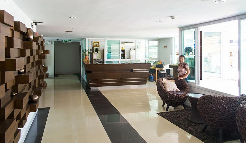 The Ocean Pearl Apartment Pattaya Room photo